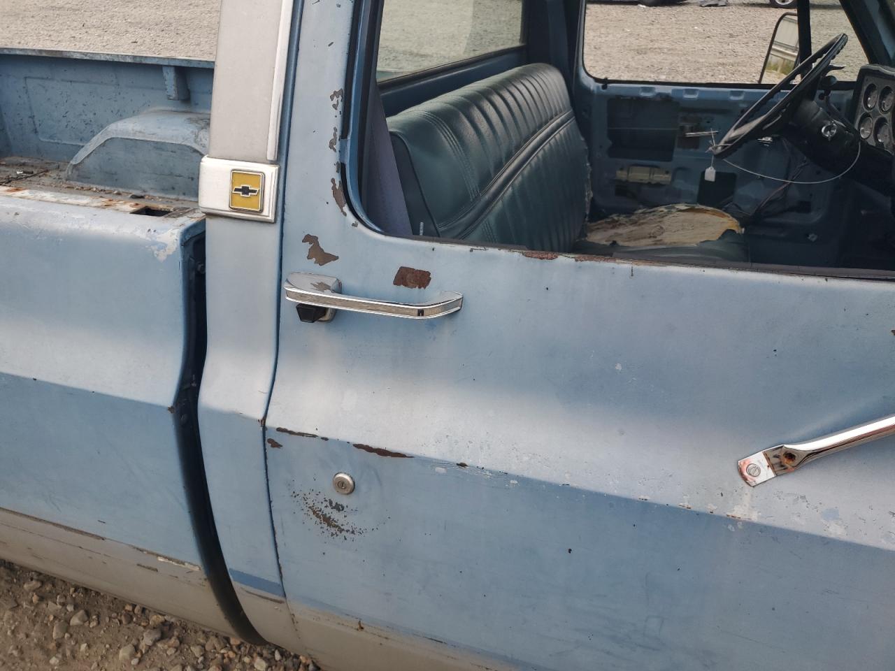 1984 CHEVROLET C10 - 1GCDC14H0ES175620