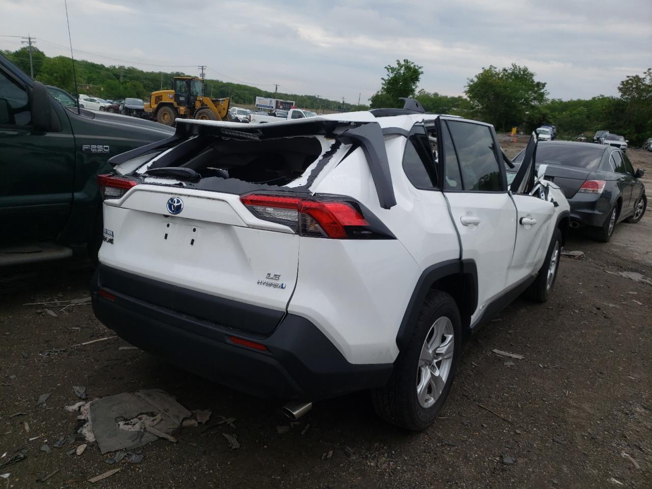 2021 TOYOTA RAV4 LE - 4T3LWRFV4MU042577