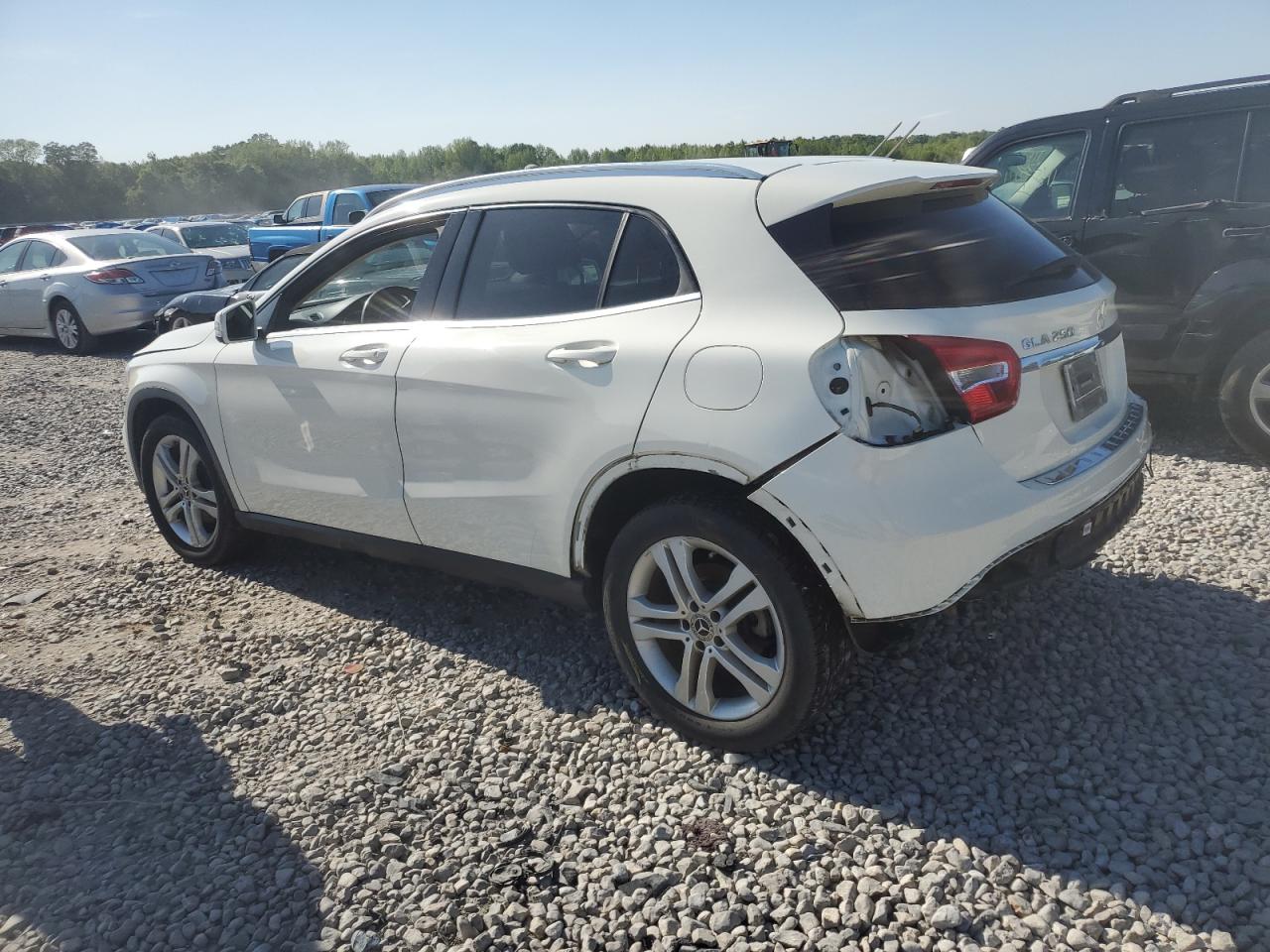 2018 MERCEDES-BENZ GLA 250 - WDCTG4EB9JJ443974