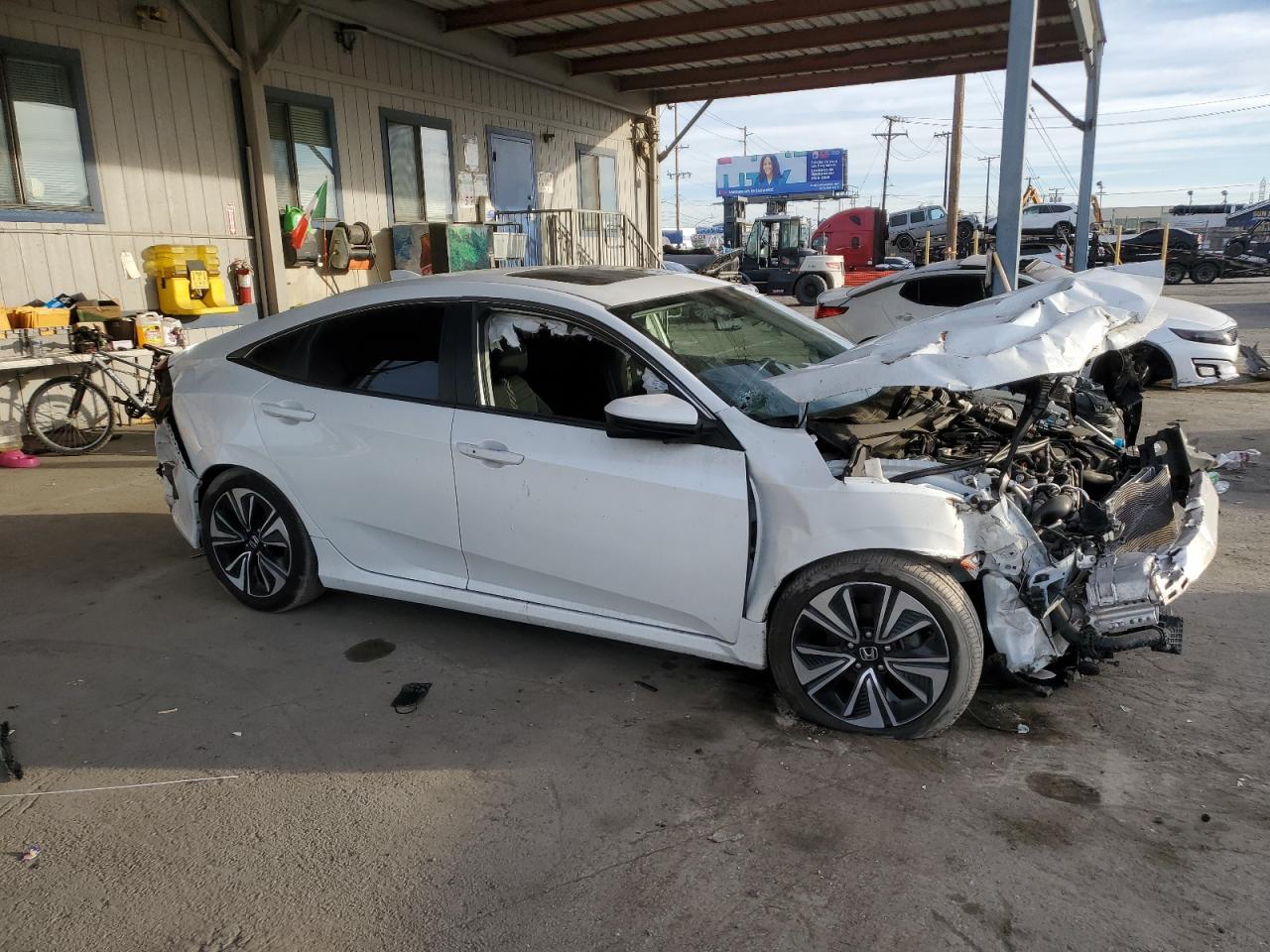 2018 HONDA CIVIC EX - JHMFC1F37JX041757