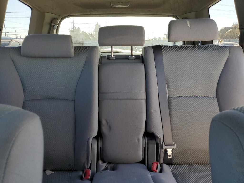 2006 TOYOTA HIGHLANDER - JTEDD21AX60153174