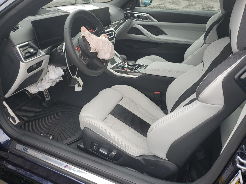 2024 BMW M4 COMPETI - WBS33BA0XRCP37600