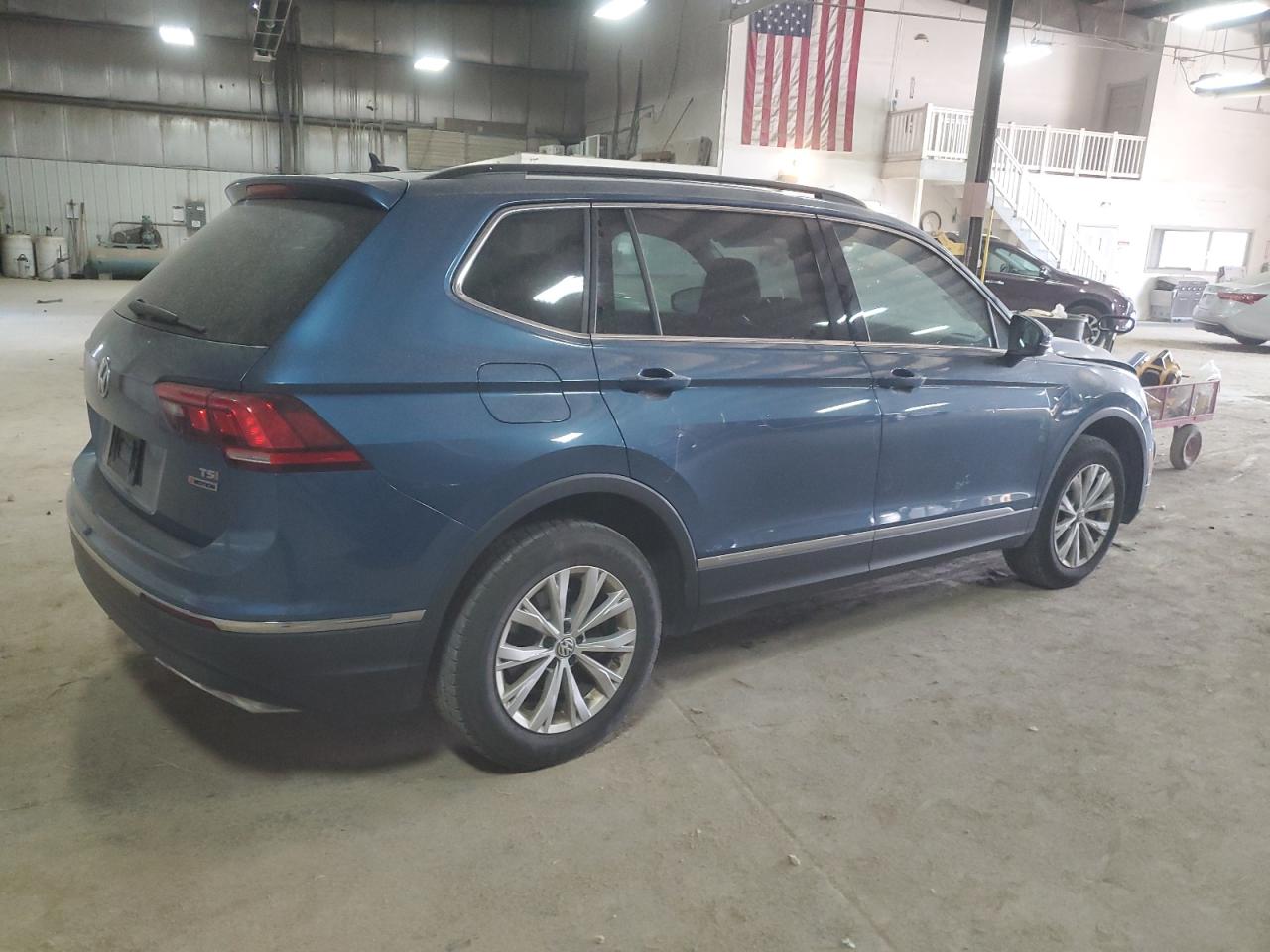 2018 VOLKSWAGEN TIGUAN SE - 3VV2B7AX5JM008134