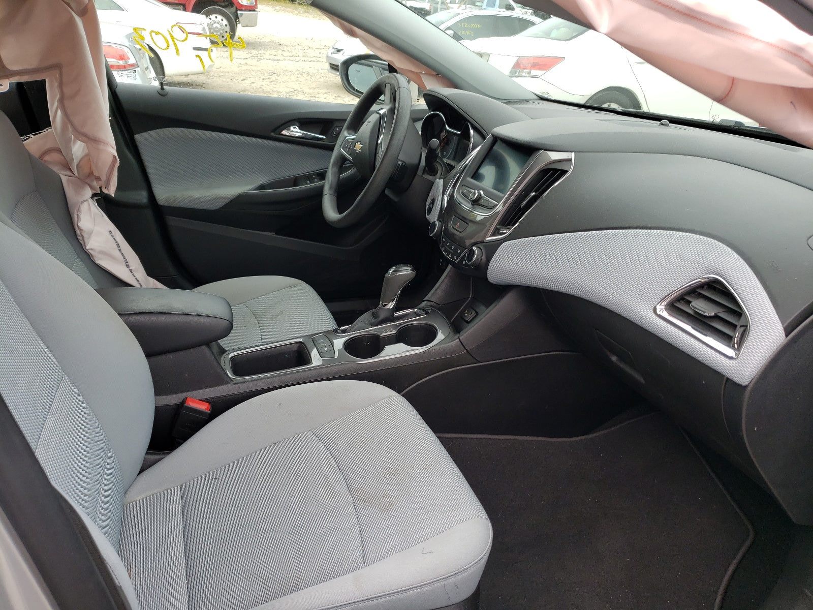 2019 CHEVROLET CRUZE LT - 1G1BE5SM6K7124400