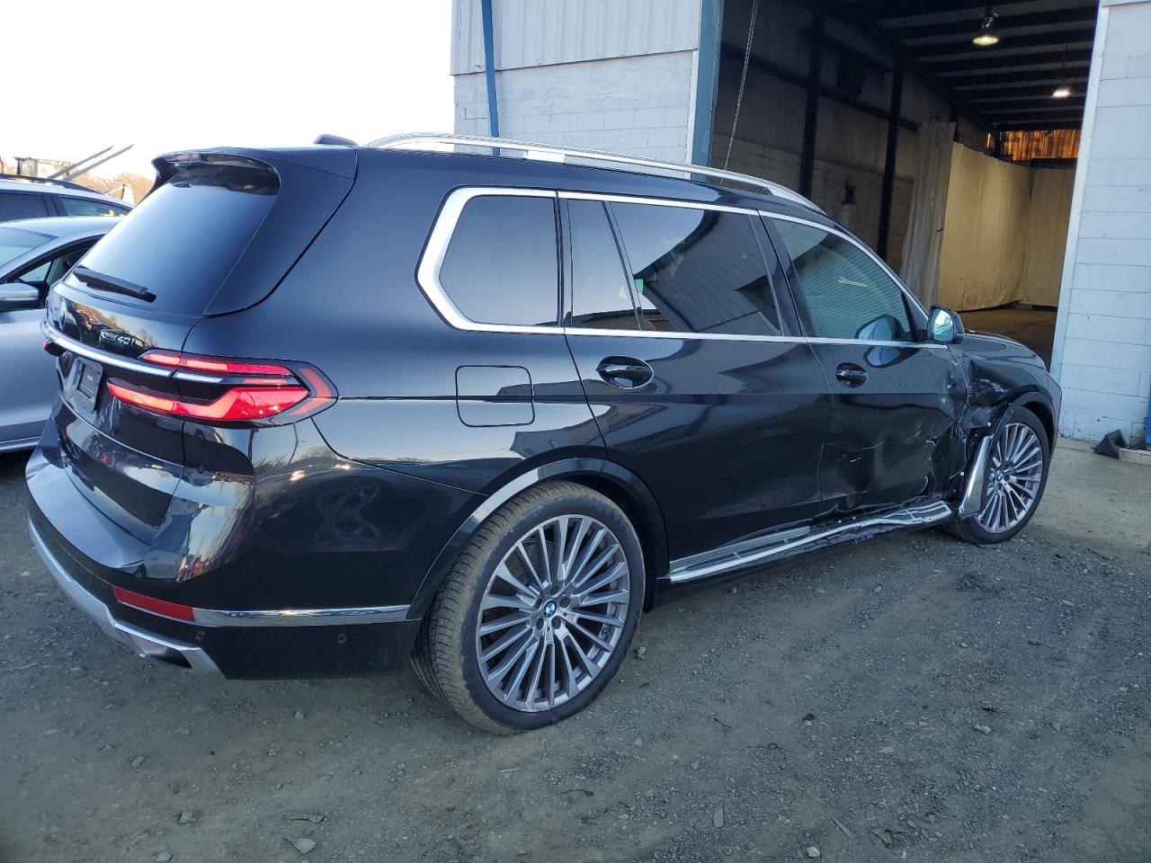 2023 BMW X7 XDRIVE4 - 5UX23EM07P9R25547