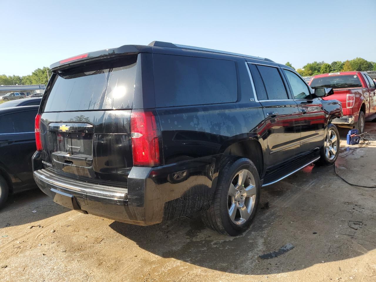 2016 CHEVROLET SUBURBAN K - 1GNSKJKC6GR452631