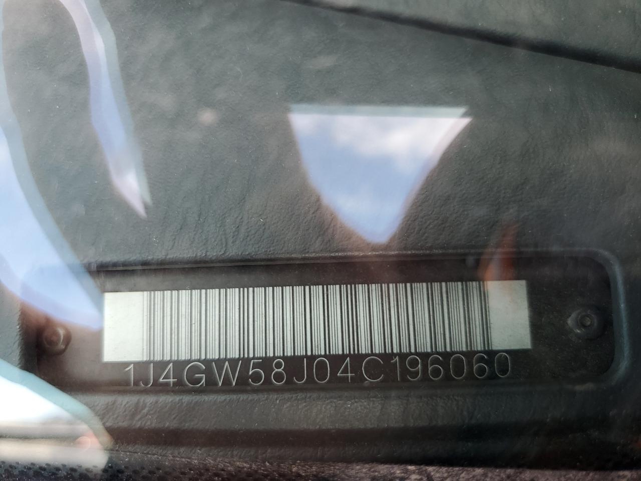 2004 JEEP GRAND CHER - 1J4GW58J04C196060