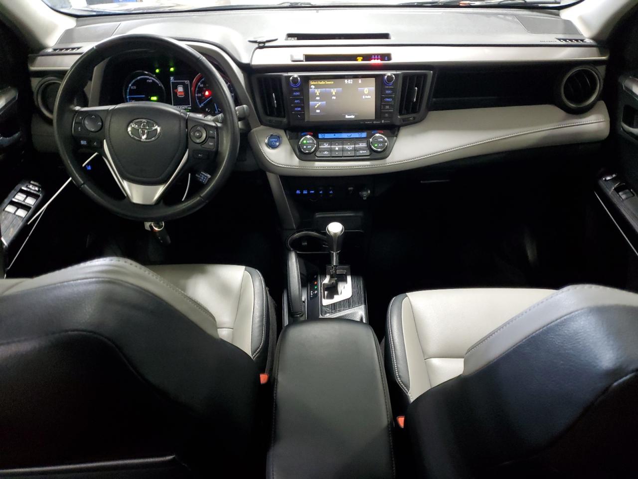2017 TOYOTA RAV4 HV LI - JTMDJREV8HD090400