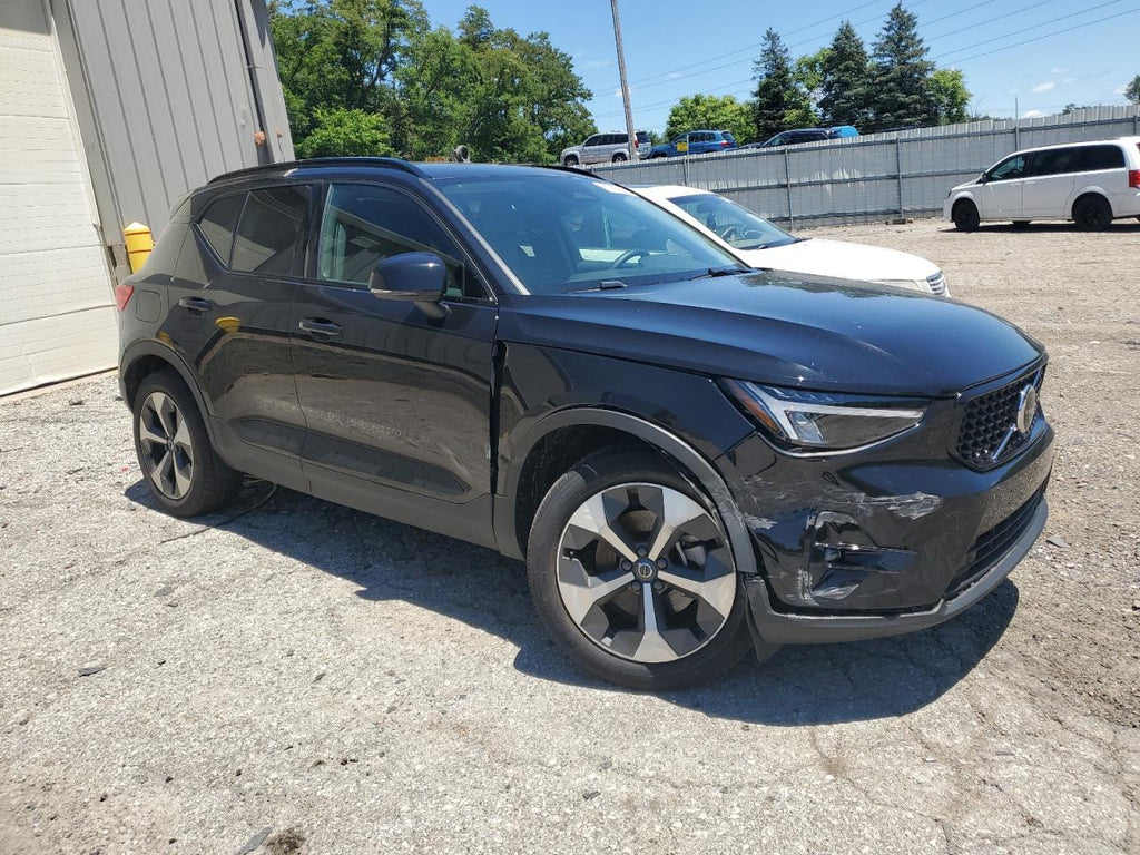 2023 VOLVO XC40 PLUS - YV4L12UW3P2102635