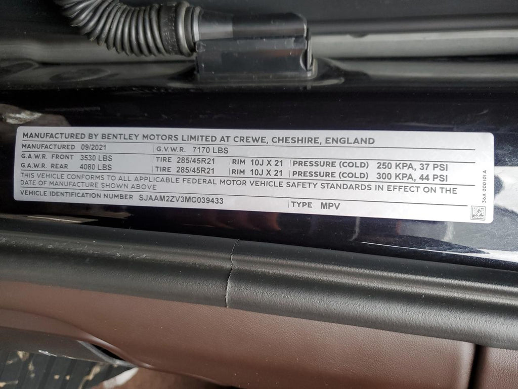 2021 BENTLEY BENTAYGA - SJAAM2ZV3MC039433
