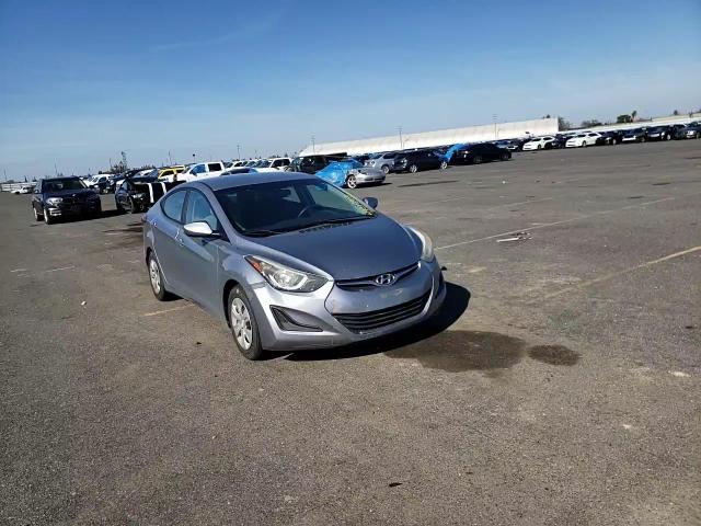 2016 HYUNDAI ELANTRA SE - 5NPDH4AE1GH678698