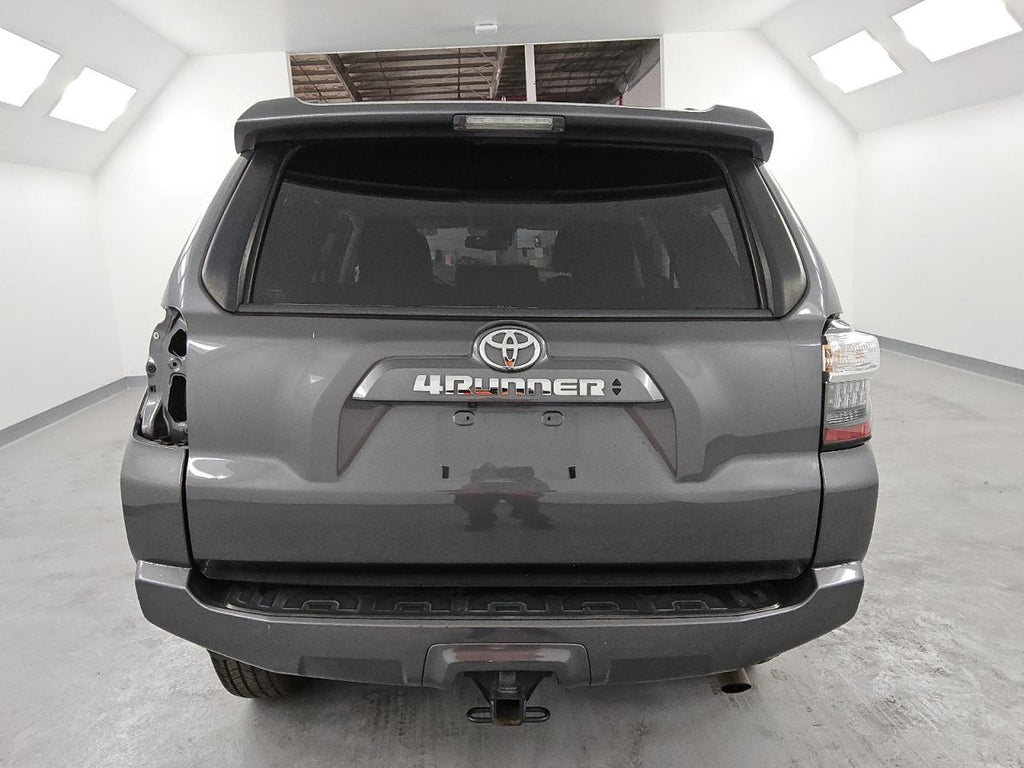 2021 TOYOTA 4RUNNER SR - JTEMU5JR8M5940115