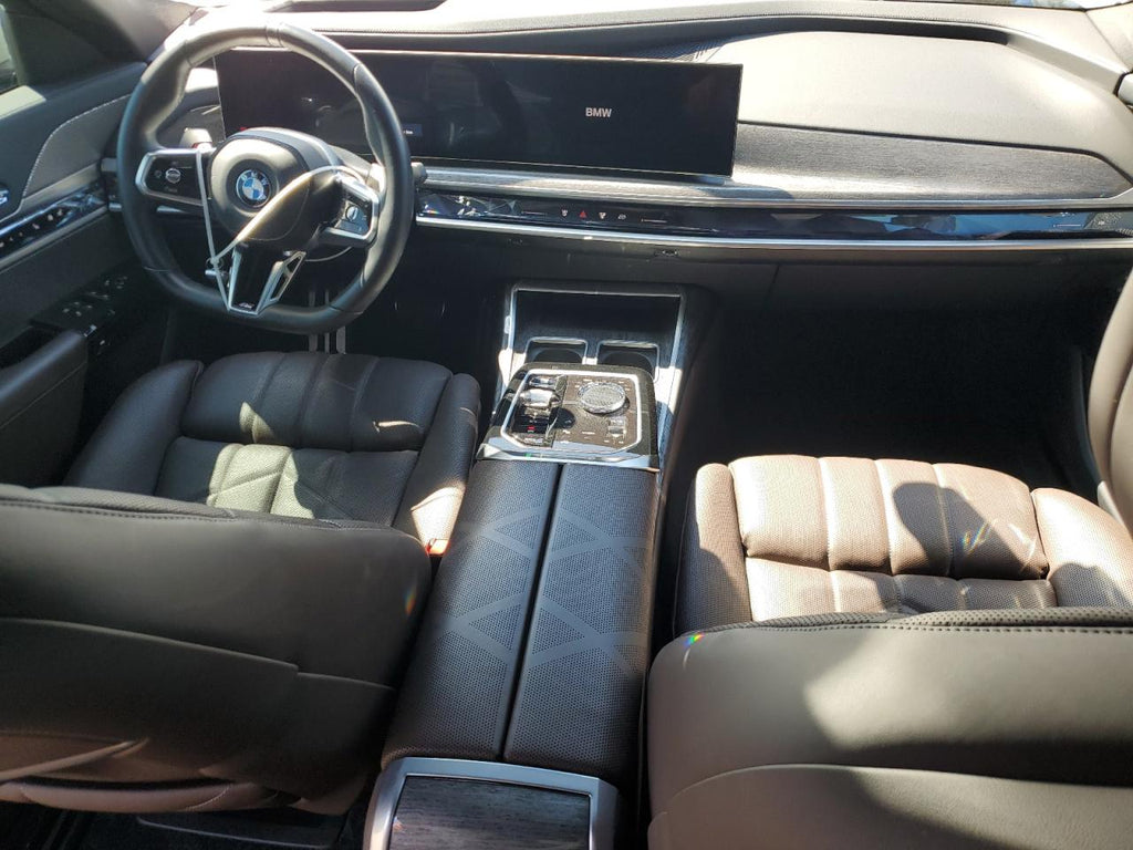 2023 BMW 760 XI - WBA33EJ06PCL49704
