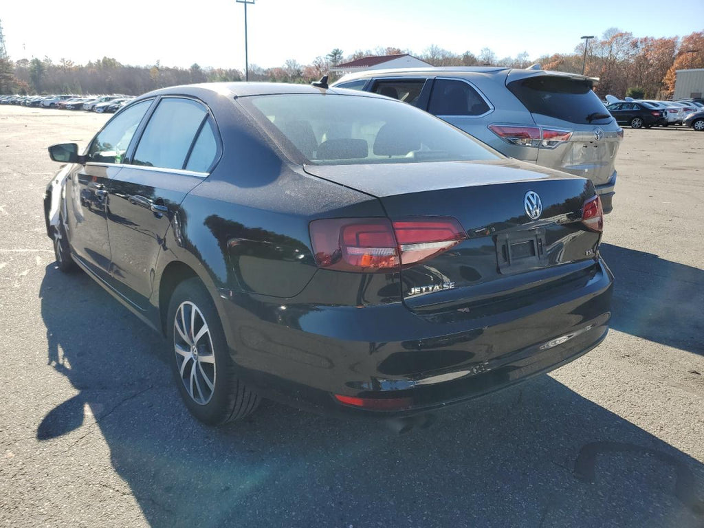 2017 VOLKSWAGEN JETTA SE - 3VWDB7AJ1HM374019