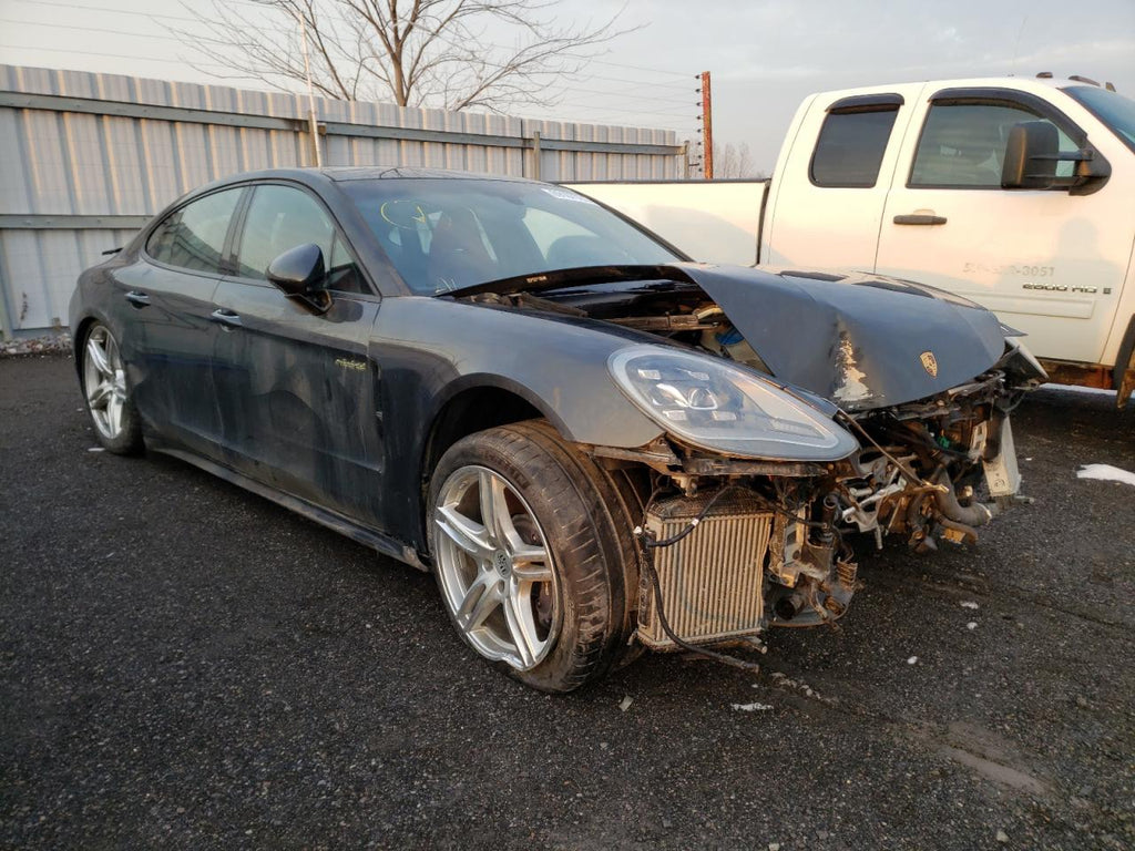2018 PORSCHE PANAMERA 4 - WP0AE2A75JL176815