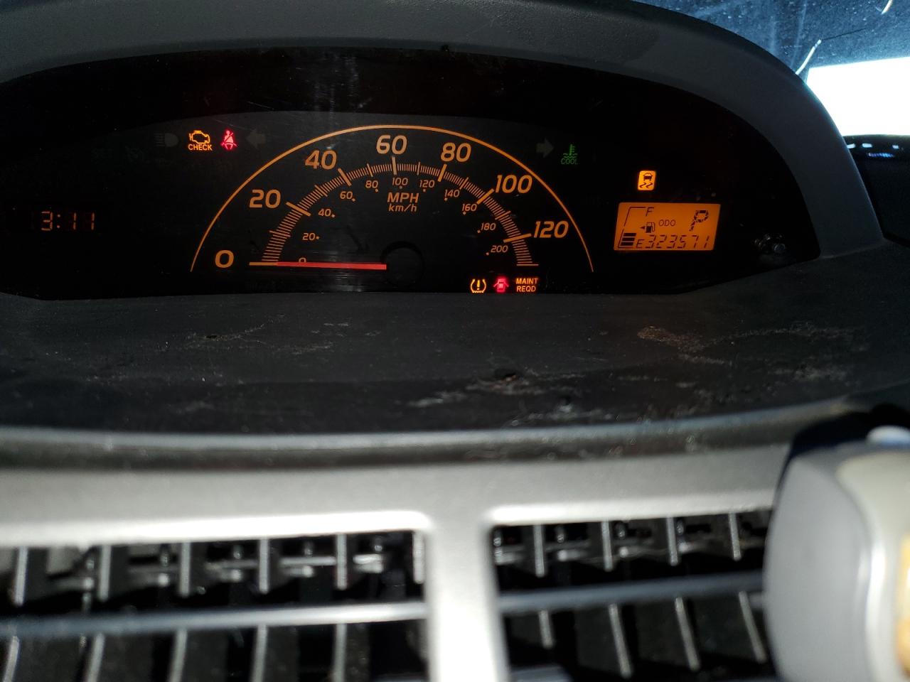 2011 TOYOTA YARIS - JTDKT4K30B5326076
