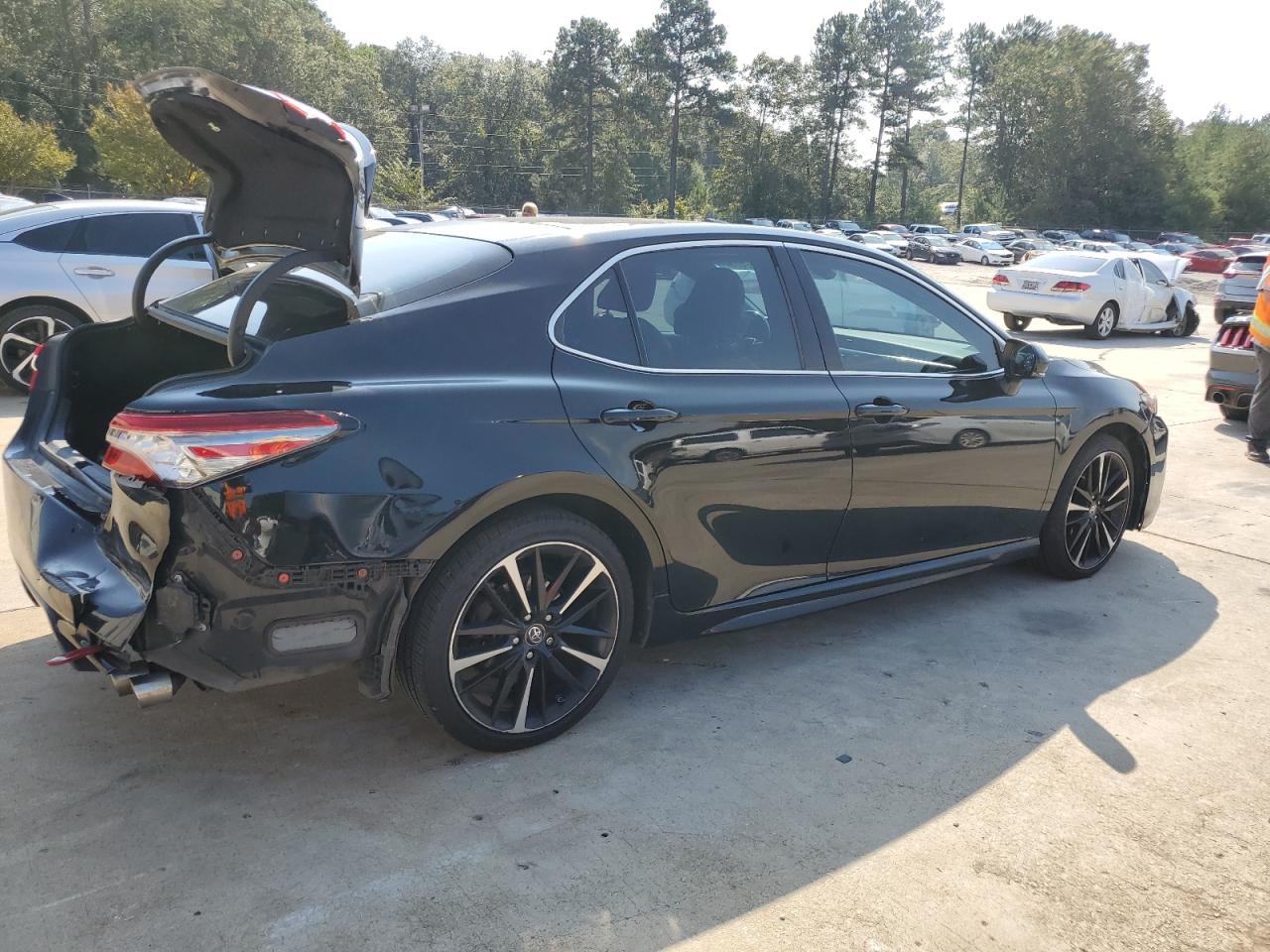 2018 TOYOTA CAMRY XSE - 4T1B61HK5JU100040
