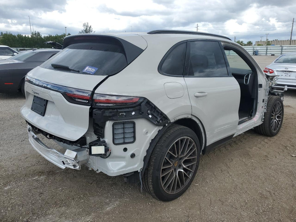 2022 PORSCHE CAYENNE - WP1AA2AY0NDA01732
