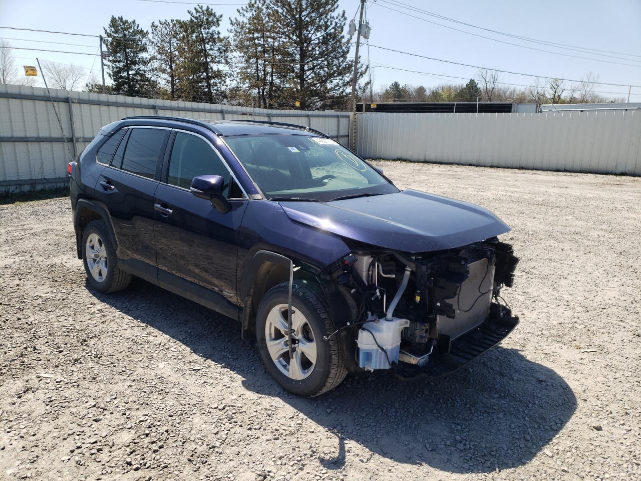 2021 TOYOTA RAV4 XLE - 2T3P1RFV2MW165908