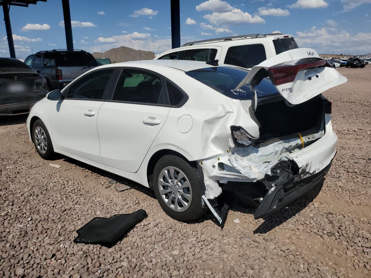 2023 KIA FORTE LX - 3KPF24AD5PE640168