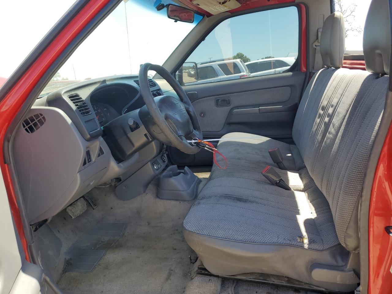 2000 NISSAN FRONTIER X - 1N6DD21S9YC345634