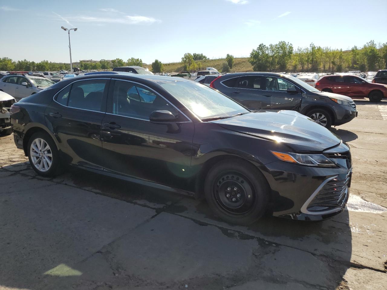 2022 TOYOTA CAMRY LE - 4T1C11AK6NU672771