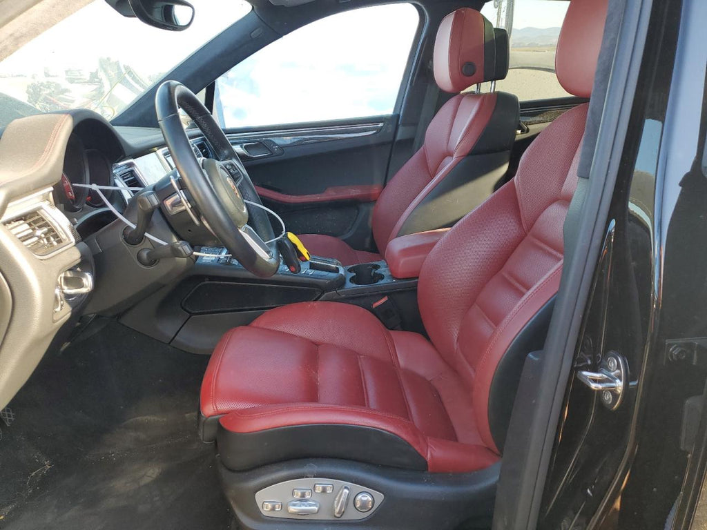 2017 PORSCHE MACAN TURB - WP1AF2A54HLB61484