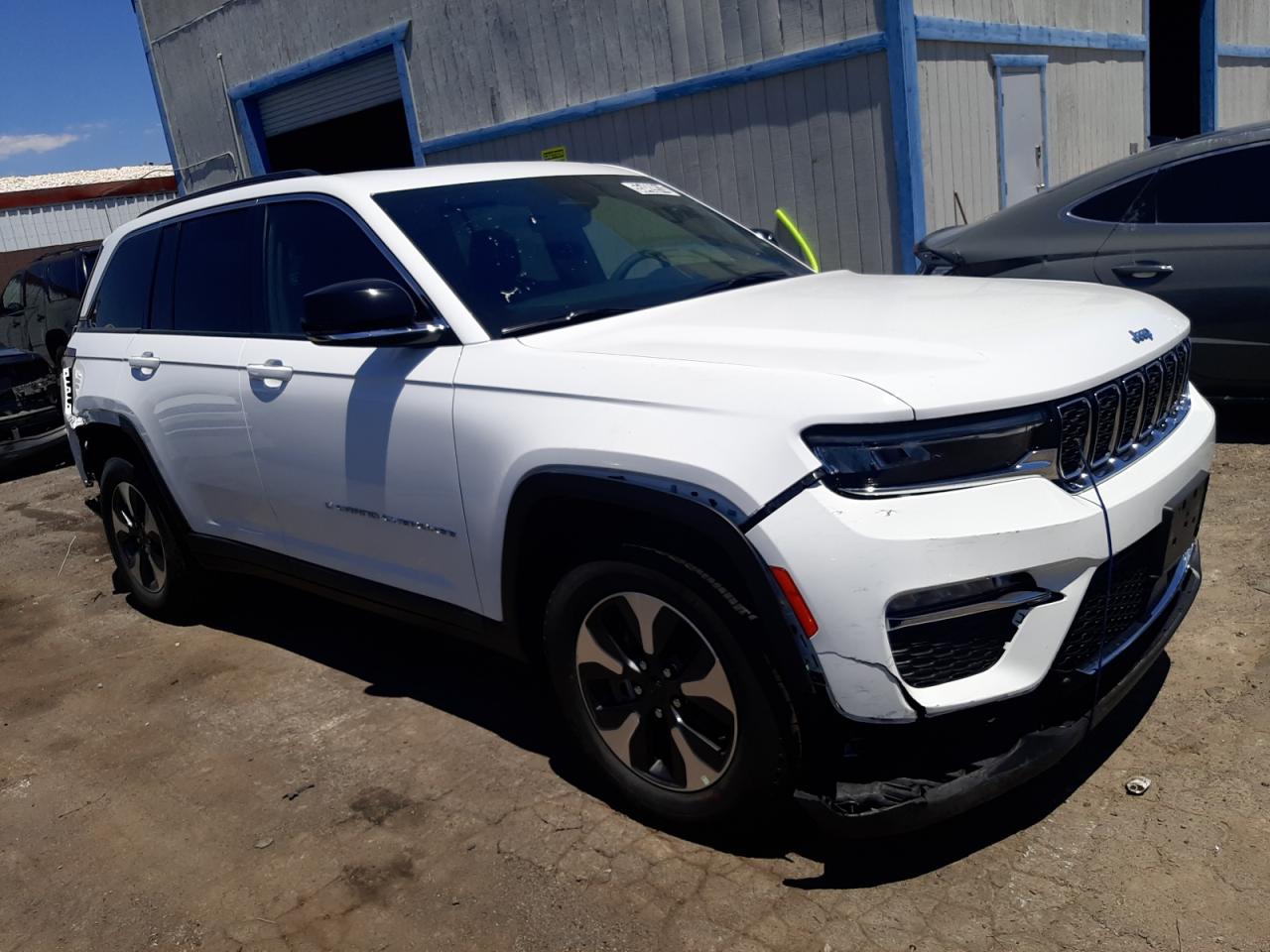 2024 JEEP GRAND CHER - 1C4RJYB63RC146084