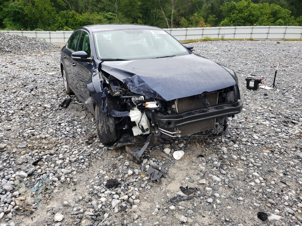 2014 VOLKSWAGEN PASSAT S - 1VWAT7A37EC051608