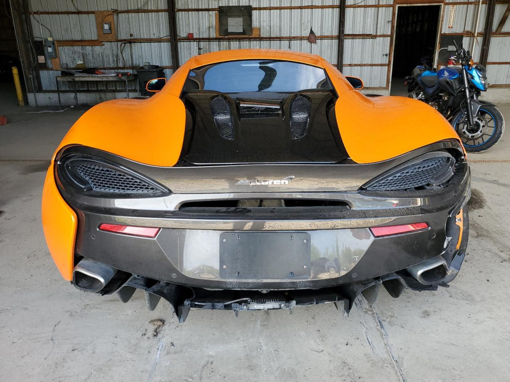2016 MCLAREN AUTOMOTIVE 570S - SBM13DAA7GW000814
