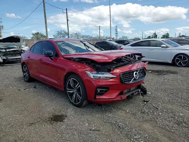 2021 VOLVO S60 T5 R-D - 7JR102FM8MG091284