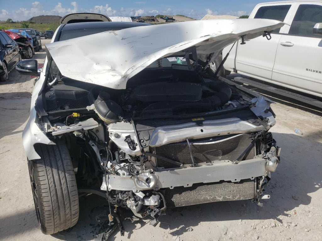 2019 MERCEDES-BENZ C 300 - 55SWF8DB7KU297080
