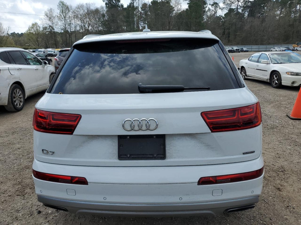 2019 AUDI Q7 PREMIUM - WA1LHAF70KD028645