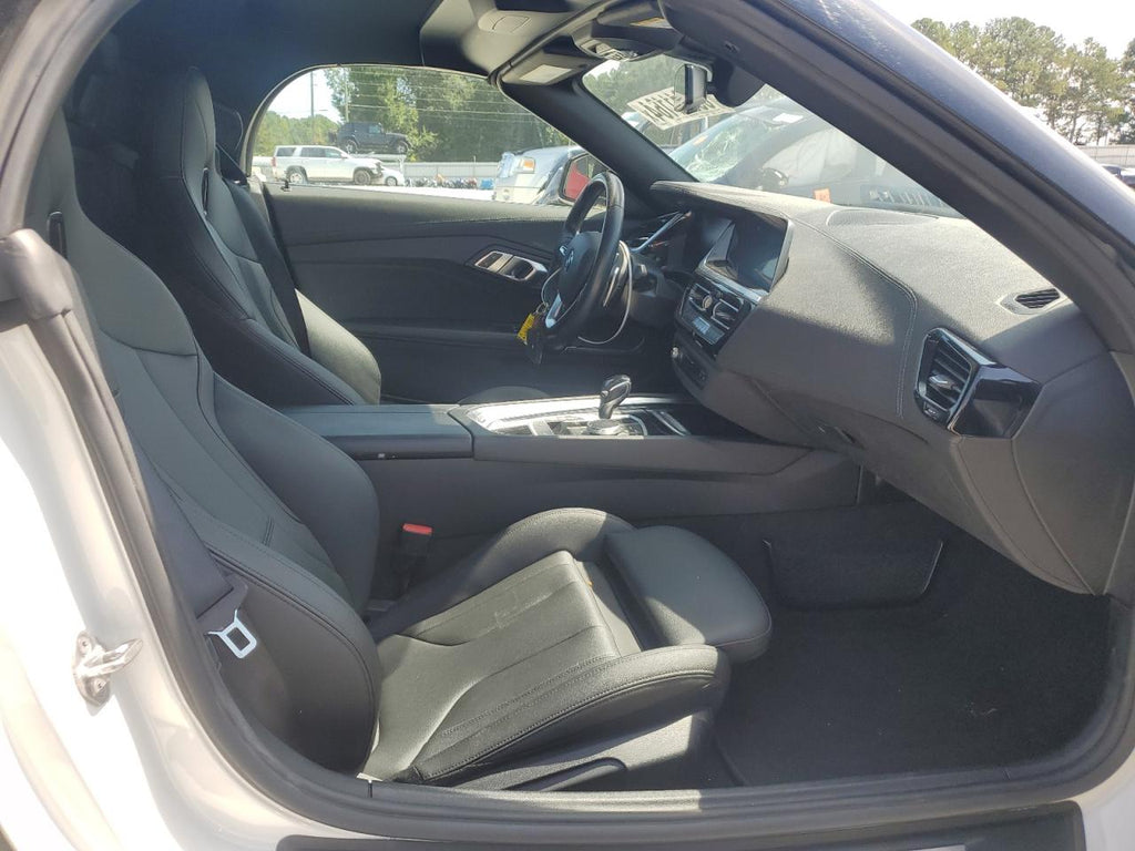 2022 BMW Z4 SDRIVE3 - WBAHF3C05NWX38019