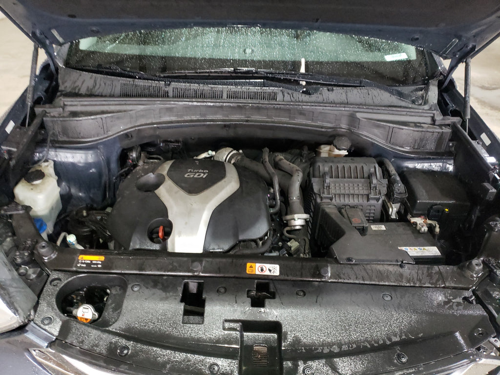 2016 HYUNDAI SANTA FE S - 5XYZUDLA8GG333347