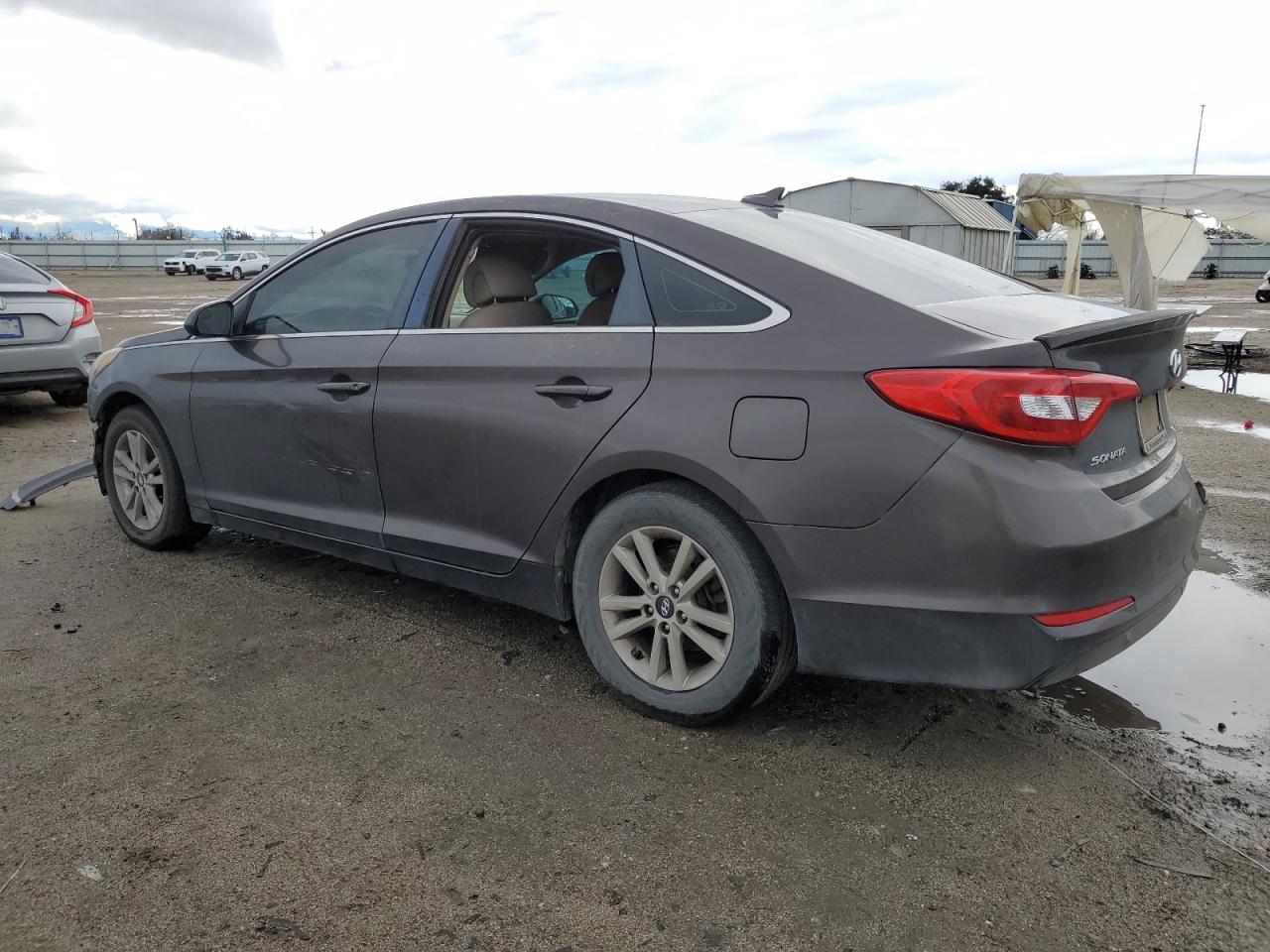 2015 HYUNDAI SONATA SE - 5NPE24AF4FH137481