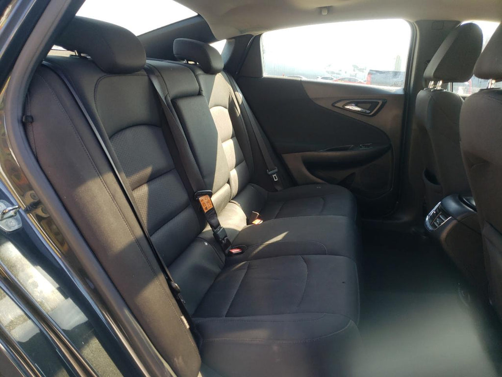 2018 CHEVROLET MALIBU LT - 1G1ZD5STXJF141469