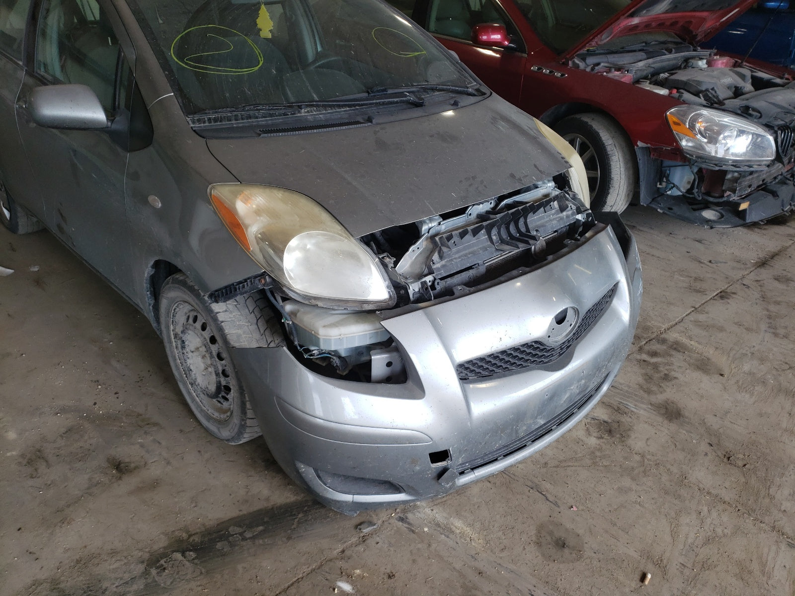 2009 TOYOTA YARIS - JTDKT903895232554
