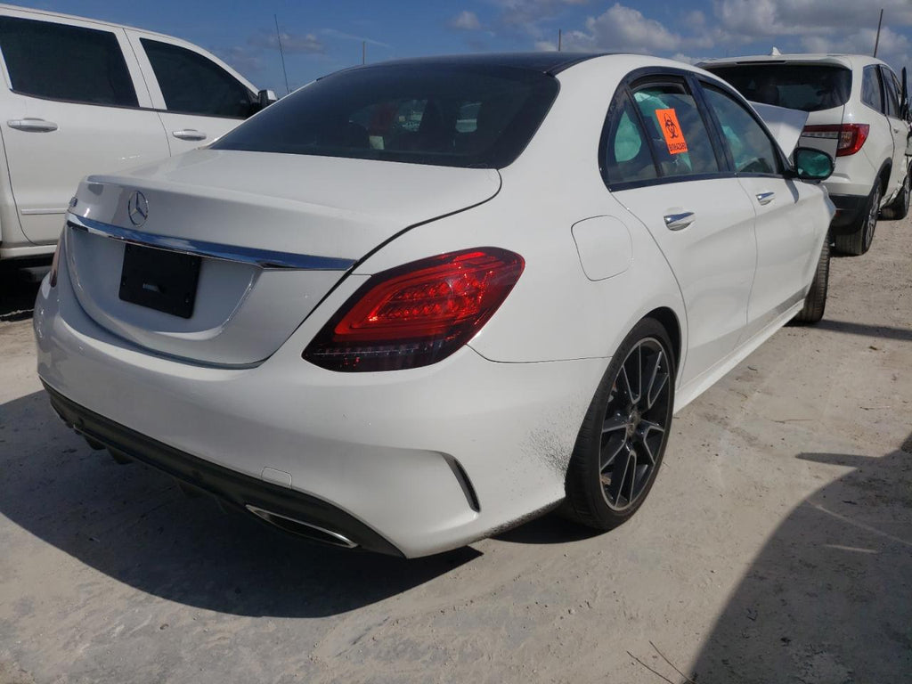 2019 MERCEDES-BENZ C 300 - 55SWF8DB7KU297080