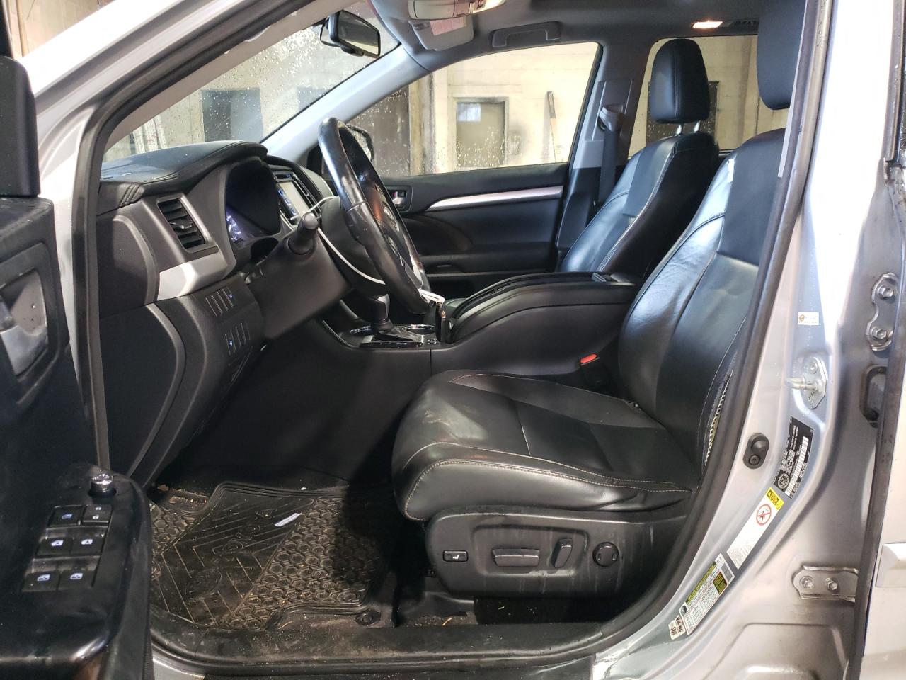 2015 TOYOTA HIGHLANDER - 5TDJCRFH1FS007543