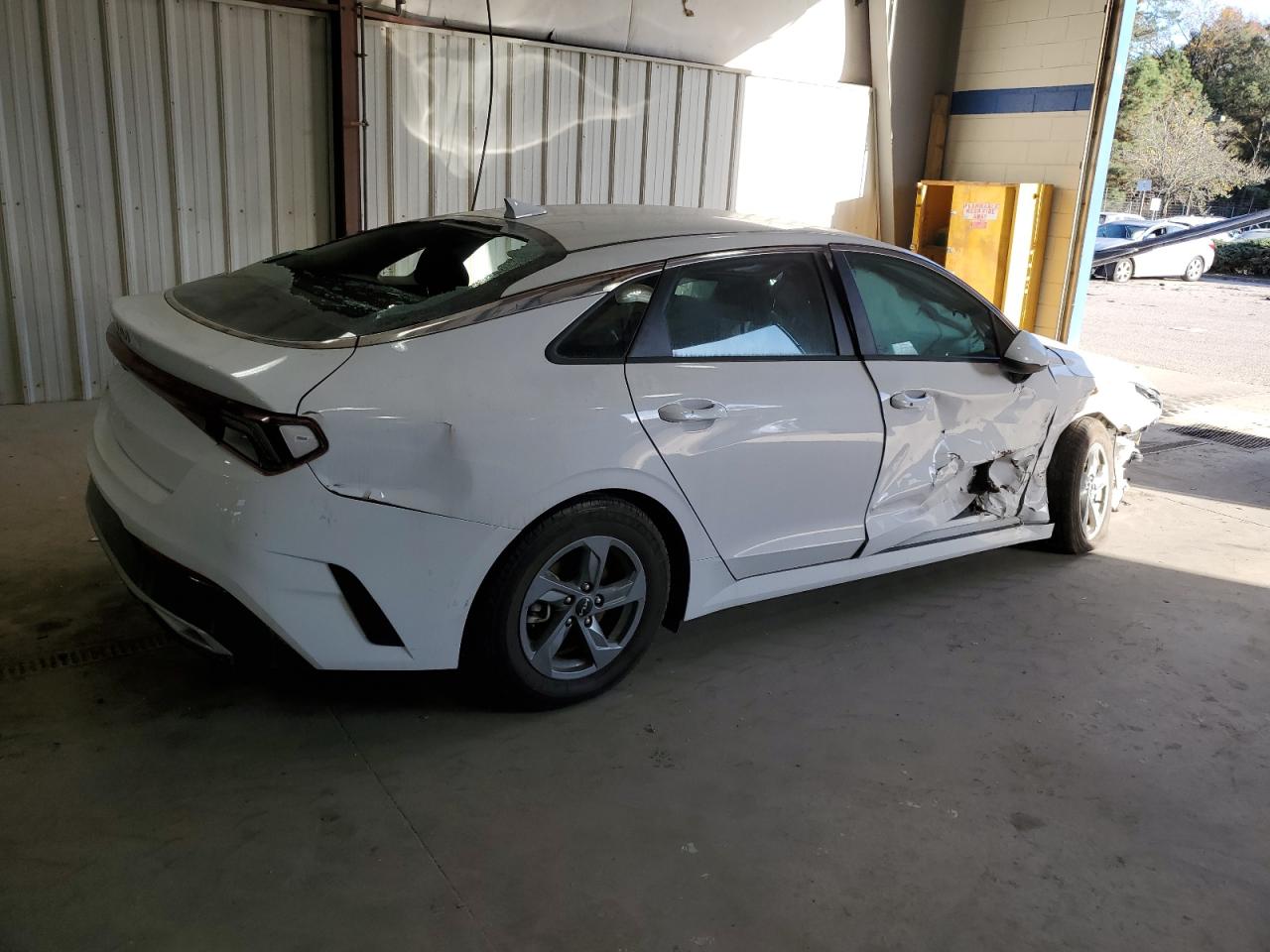 2022 KIA K5 LXS - 5XXG14J26NG088335