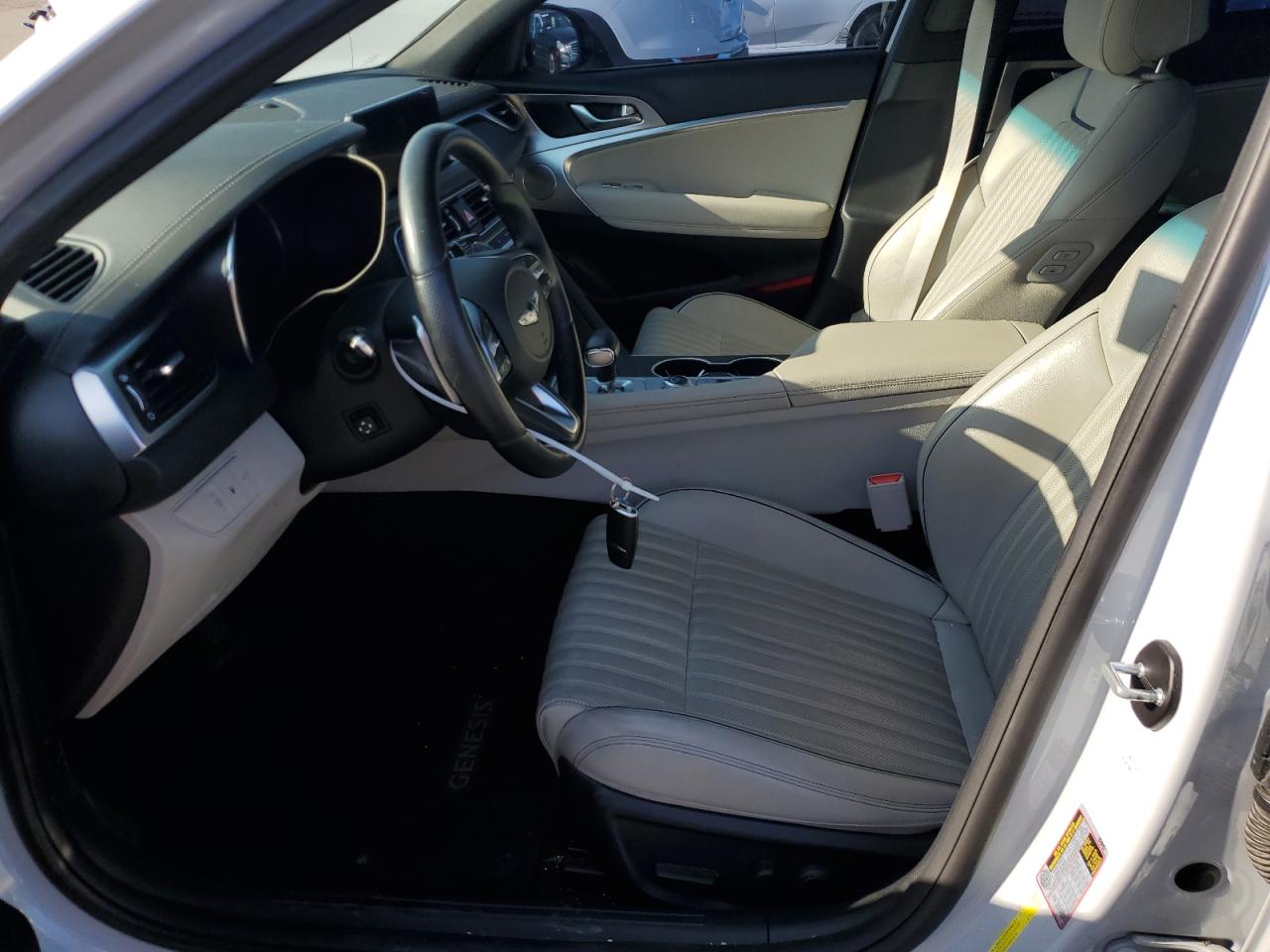 2022 GENESIS G70 BASE - KMTG34TA2NU098760