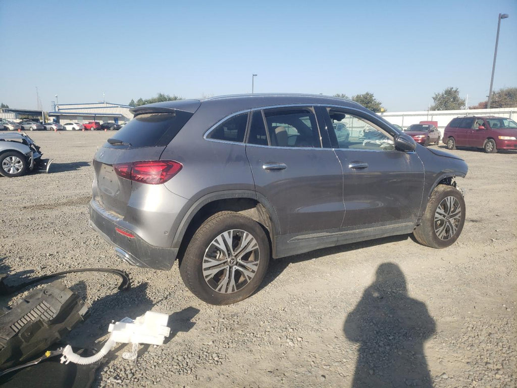 2024 MERCEDES-BENZ GLA 250 - W1N4N4GB9RJ572542