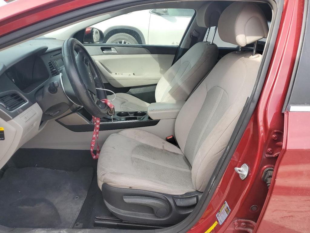 2015 HYUNDAI SONATA SE - 5NPE24AF1FH067308