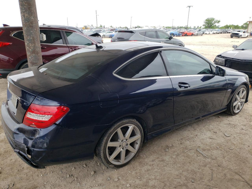 2012 MERCEDES-BENZ C 250 - WDDGJ4HB5CF751658