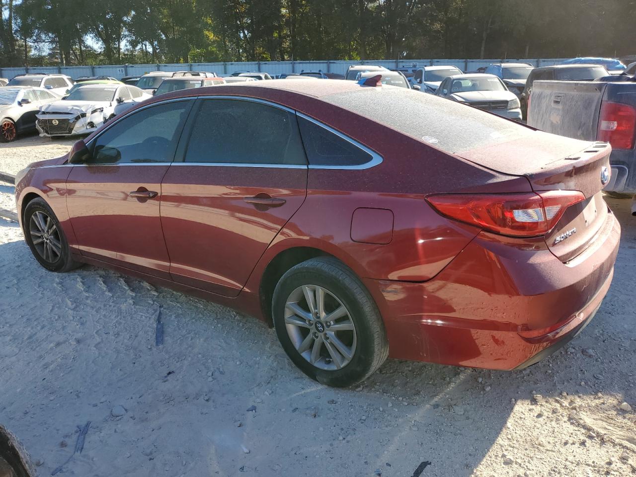 2015 HYUNDAI SONATA SE - 5NPE24AF1FH067308