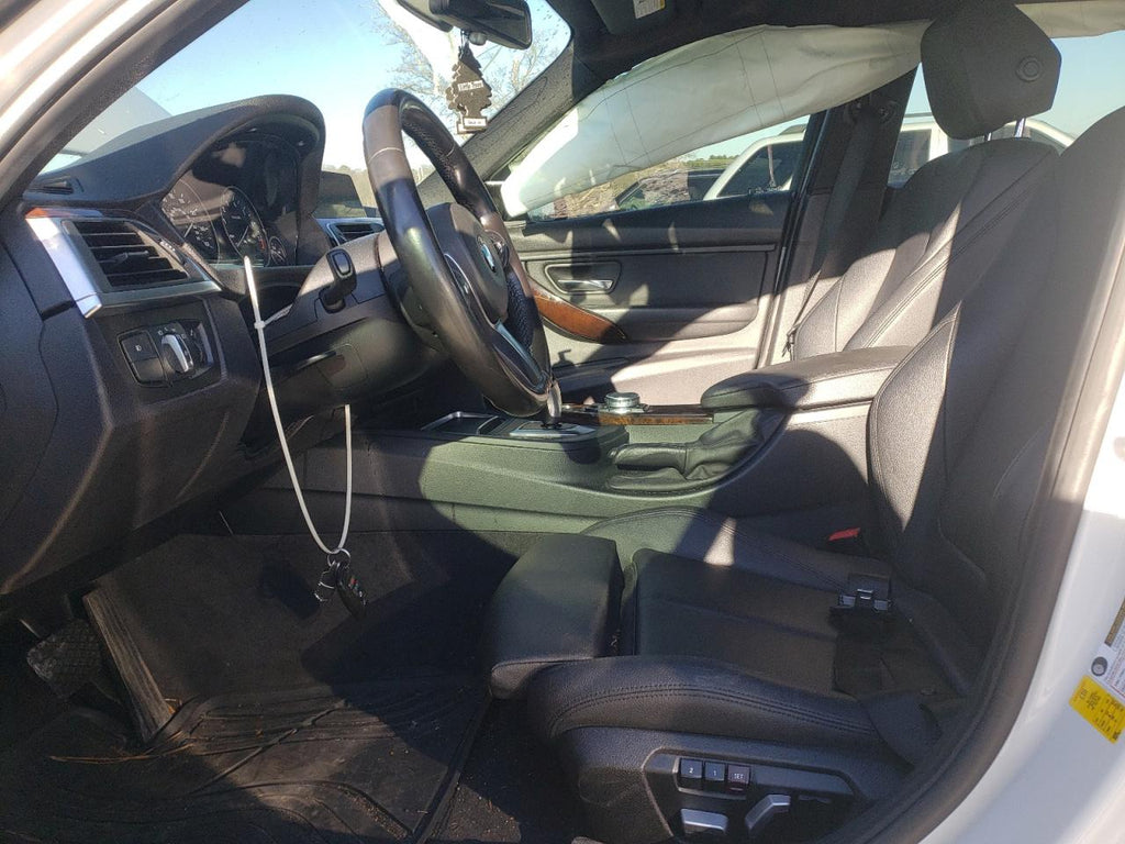 2017 BMW 320 I - WBA8E1G35HNU15904