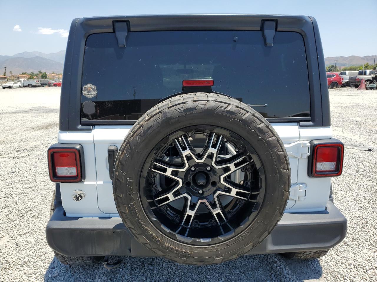 2018 JEEP WRANGLER U - 1C4HJXDG6JW126538
