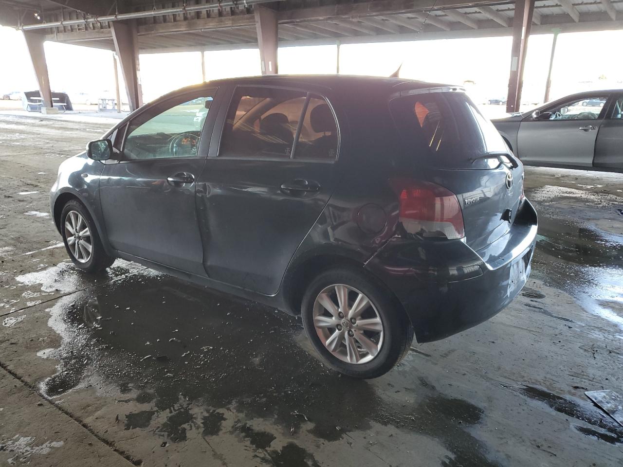 2011 TOYOTA YARIS - JTDKT4K30B5326076