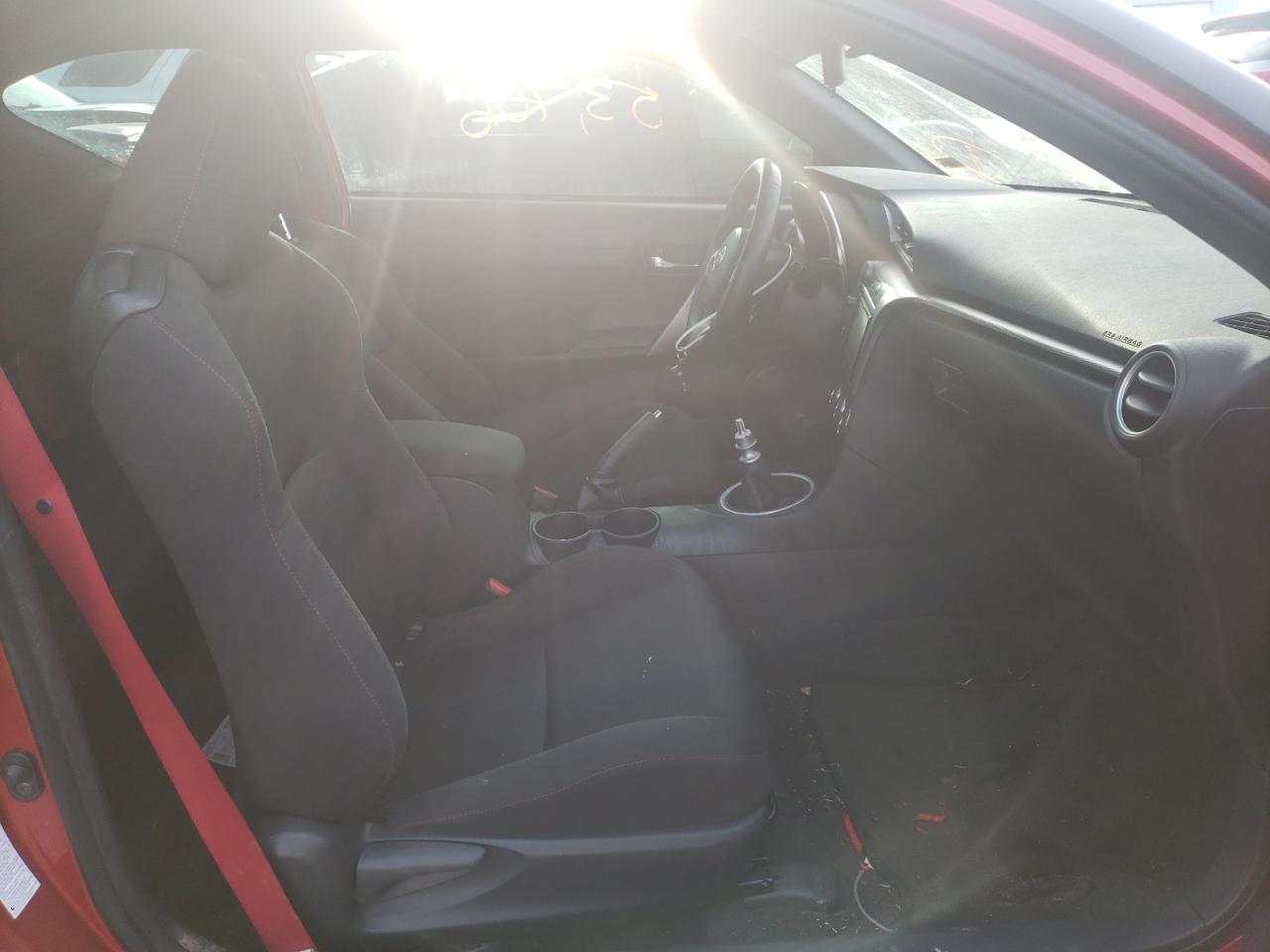 2016 TOYOTA SCION TC - JTKJF5C7XGJ026028